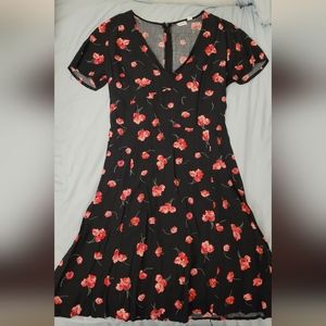 Floral V-Neck Gap Dress